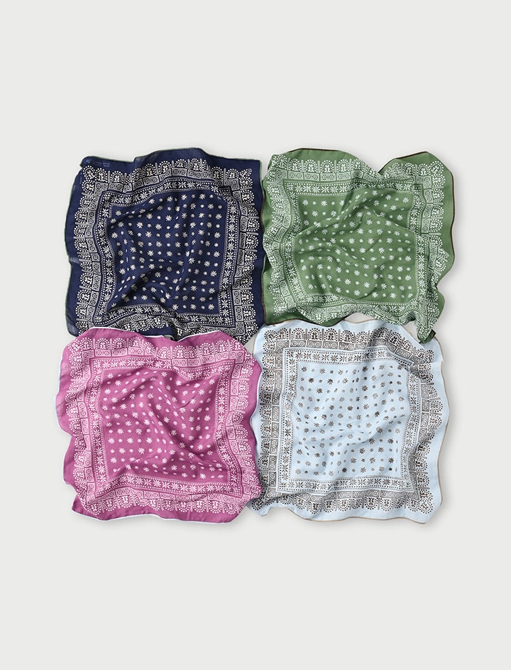 美品⭐︎45R　ホピホピバンダナストール 美品⭐︎45R ホピホピバンダナストール - メルカリ